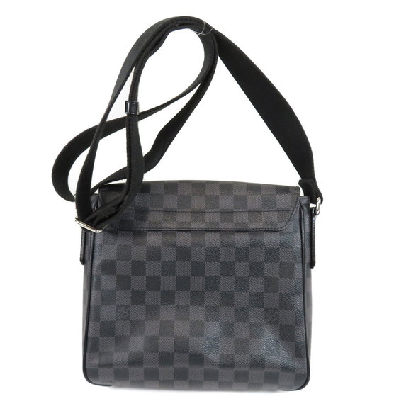 Louis Vuitton District PM Damier Graphite Shoulder Bag Damier Canvas - Picture 2 of 7